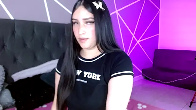 Snapshot of Chloe1126_ chatting on 10, 9, 2025 Chloe1126  online show from 10, 9, 2025