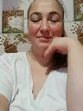 Kiss Eva online show from 12, 11, 2025