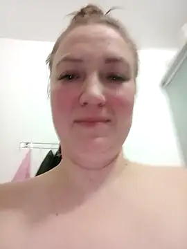 Kiss Eva online show from 6, 4, 2026