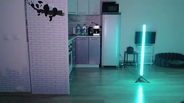 Snapshot of Leonaalove chatting on 23, 3, 2026 Leonaalove online show from 23, 3, 2026