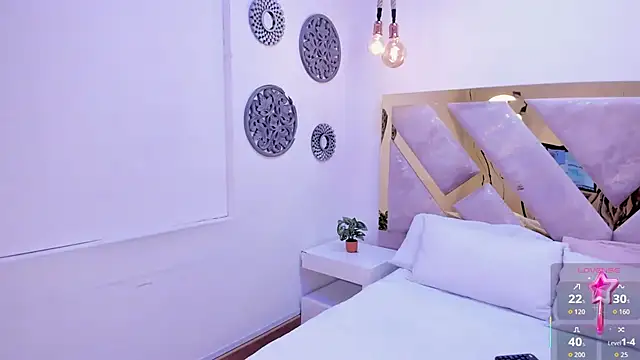 Marianee Rousse online show from 21, 9, 2025