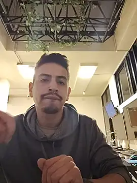 Juann-cock online show from 6, 7, 2026