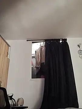 Juann-cock online show from 10, 7, 2026