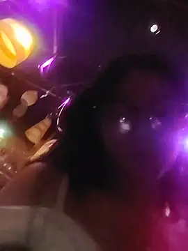 VioletxBloom online show from 17, 12, 2025