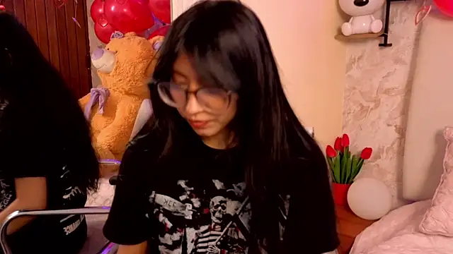 VioletxBloom online show from 11, 2, 2026