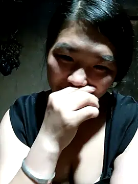 quynhkoolbae online show from 7, 10, 2025