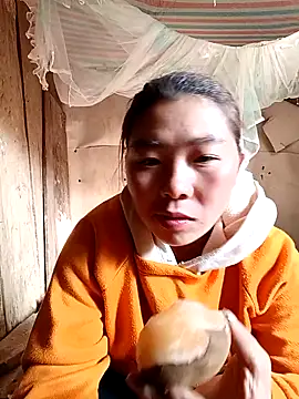 quynhkoolbae online show from 20, 12, 2025