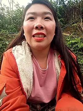 quynhkoolbae online show from 1, 3, 2026