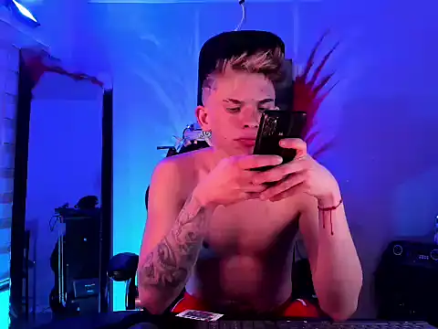 Snapshot of djkev_ chatting on 5, 10, 2025 djkev  online show from 5, 10, 2025