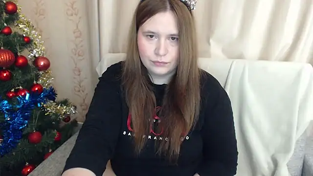 Snapshot of AdelinaLawson chatting on 31, 12, 2024 AdelinaLawson online show from 31, 12, 2024