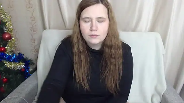 Snapshot of AdelinaLawson chatting on 5, 2, 2025 AdelinaLawson online show from 5, 2, 2025