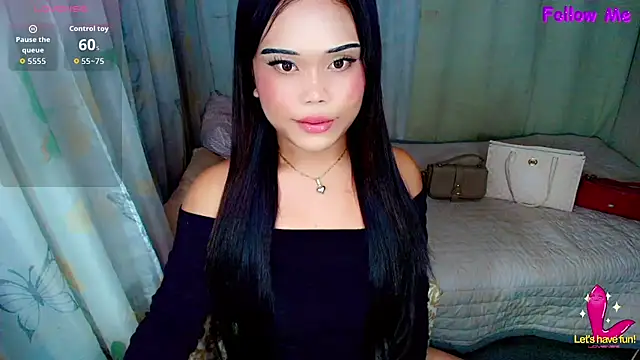 Snapshot of Cassandra_Luxx chatting on 19, 6, 2026 Cassandra Luxx online show from 19, 6, 2026