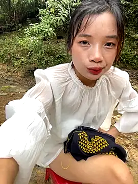 Snapshot of beobeo_2xx chatting on 5, 10, 2025 beobeo 2xx online show from 5, 10, 2025