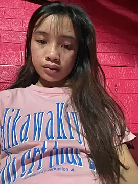 Snapshot of beobeo_2xx chatting on 2, 11, 2025 beobeo 2xx online show from 2, 11, 2025