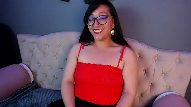 Snapshot of Skye_bluee_ chatting on 30, 9, 2025 Skye bluee online show from 30, 9, 2025