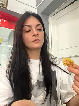 Snapshot of Danielaeliana chatting on 15, 9, 2025 Danielaeliana online show from 15, 9, 2025