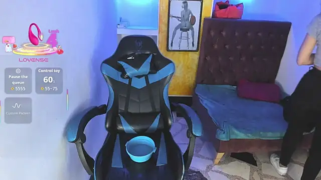 alison moon7 online show from 24, 11, 2025