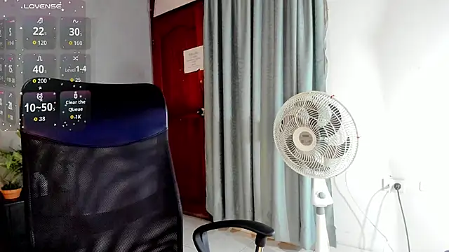 Daiisy kiss online show from 2, 2, 2026