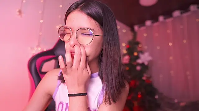 Snapshot of Lana_Dreams_ chatting on 27, 11, 2025 Lana Dreams online show from 27, 11, 2025