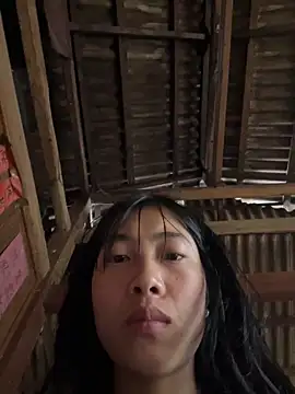 EmLy02 online show from 23, 2, 2026