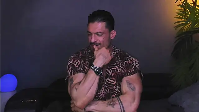 dennis cox1 online show from 4, 12, 2025