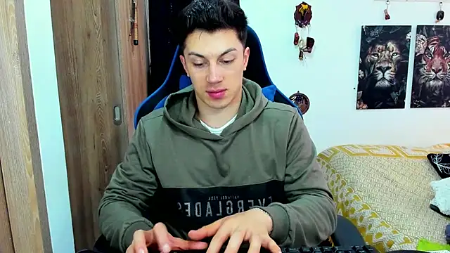 javiersexymann online show from 13, 12, 2024