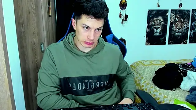 javiersexymann online show from 13, 12, 2024