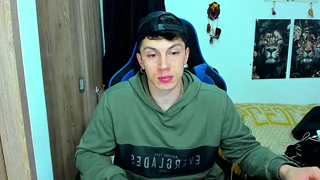 javiersexymann online show from 13, 1, 2025