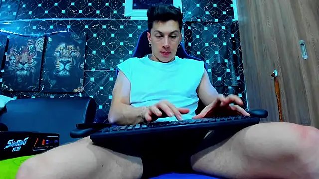 javiersexymann online show from 9, 9, 2025