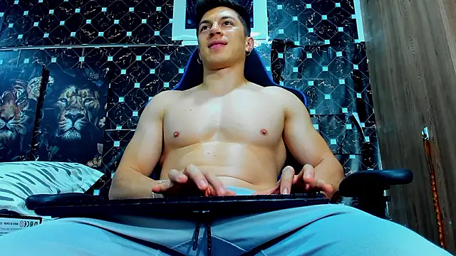 javiersexymann online show from 18, 2, 2026