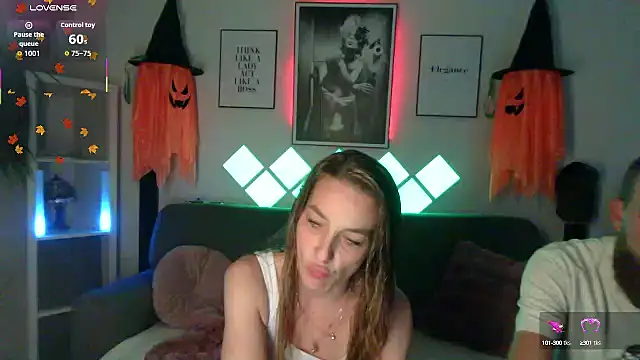 XBellaXundXUweX online show from 14, 10, 2025