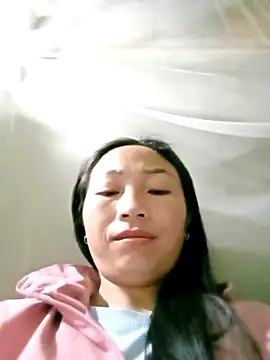 lucybaby00 online show from 9, 3, 2026