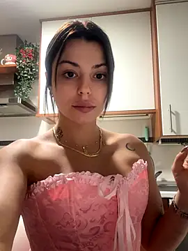 NoeliaGarcia17 online show from 24, 10, 2025