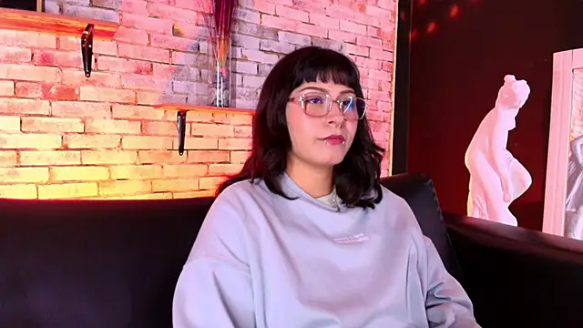 kitty malach online show from 27, 3, 2026