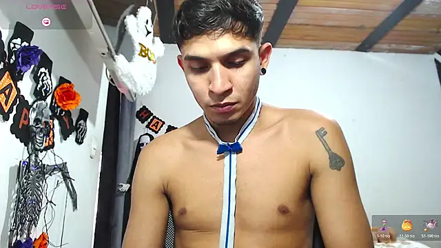 Angel latinboy online show from 29, 10, 2025