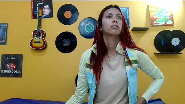 skinnyverus18 online show from 20, 12, 2025