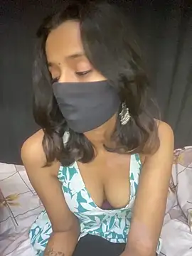 Joy Love Roxie online show from 11, 11, 2025