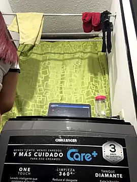 Snapshot of kris_eph chatting on 4, 12, 2025 kris eph online show from 4, 12, 2025