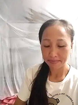 cute love00 online show from 10, 9, 2025