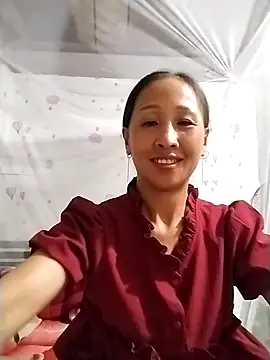 cute love00 online show from 26, 9, 2025