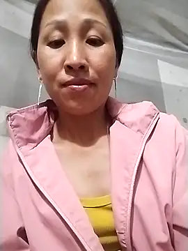 cute love00 online show from 8, 11, 2025