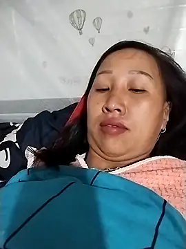 cute love00 online show from 20, 2, 2026