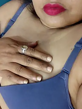 Snapshot of sana_khan666 chatting on 29, 10, 2025 sana khan666 online show from 29, 10, 2025