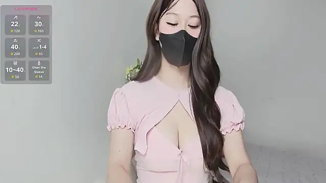 Snapshot of -Fortuna- chatting on 5, 10, 2025 -Fortuna- online show from 5, 10, 2025