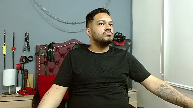 Snapshot of Stevens_db chatting on 4, 10, 2025 Stevens db online show from 4, 10, 2025