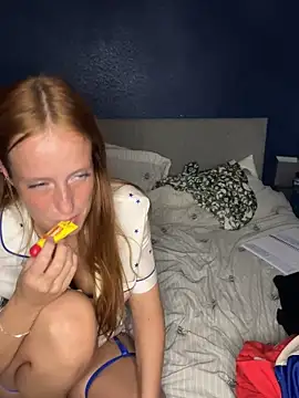 Snapshot of Poppy_frankie chatting on 11, 9, 2025 Poppy frankie online show from 11, 9, 2025