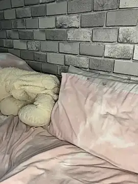 Snapshot of Poppy_frankie chatting on 1, 11, 2025 Poppy frankie online show from 1, 11, 2025