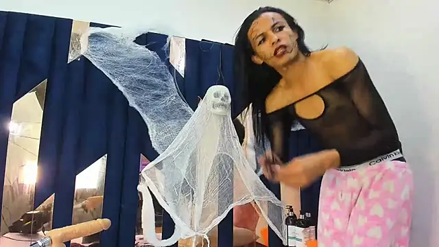 Aisha hotts777 online show from 29, 10, 2025