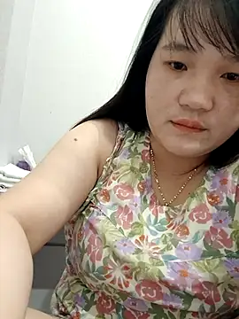  Babyrose  online show from 11, 11, 2025