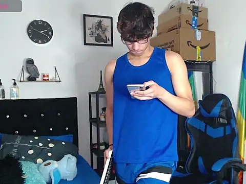 Snapshot of Gael_Jones chatting on 11, 9, 2025 Gael Jones online show from 11, 9, 2025